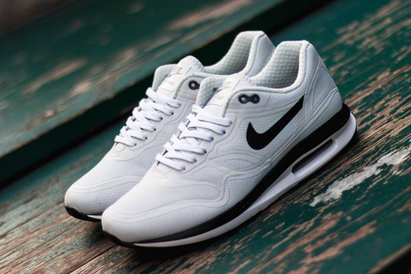 Nike Air Max Lunar1 WR – Pure Platinum / Black 2