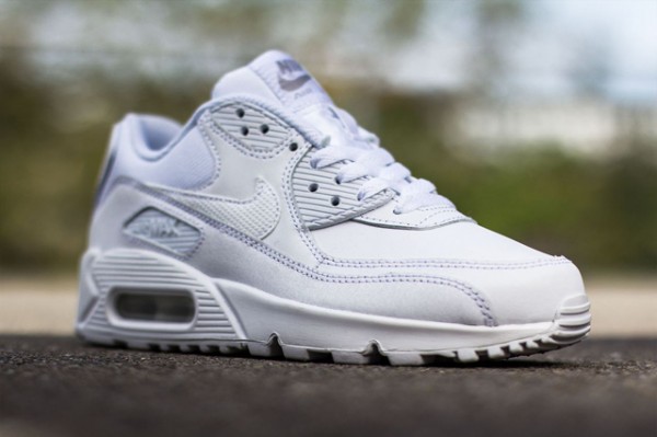 Nike Air Max 90 “Triple White” 3