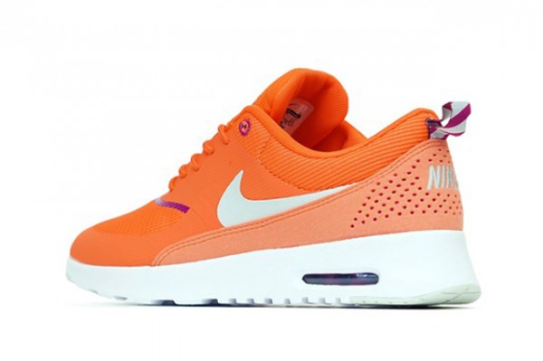 Nike Air Max Thea - Turf Orange/Bright Magneta 3