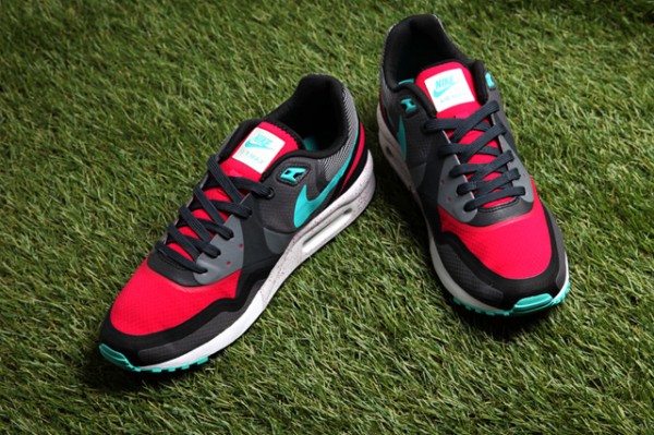 NIKE AIR MAX LIGHT "WATER RESISTANT PACK" 5