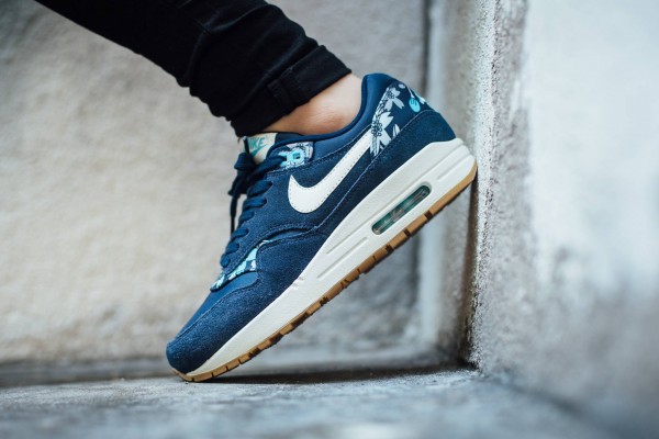 Nike Air Max 1 "Aloha" - Midnight Navy / Sail 2