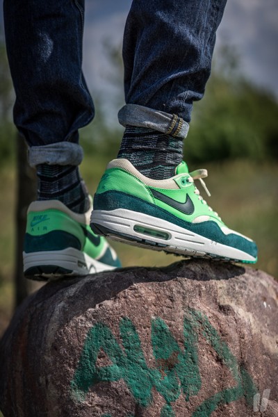 Nike Air Max 1 Essential - Birch/Dark Atomic Teal-Poison Green-Atomic Teal 2