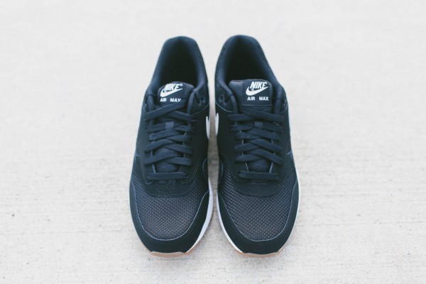 Nike Air Max 1 Essential - Black / White 5