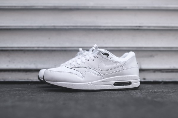 Nike Air Max 1 Essential - White / Black 2