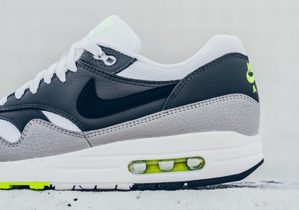 Nike Air Max 1 Essential - White/Black-Dark Grey-Wolf Grey-Volt 4