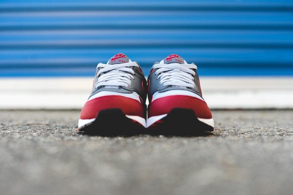 Nike Air Max 1 Essential - Wolf Grey/Gym Red 7