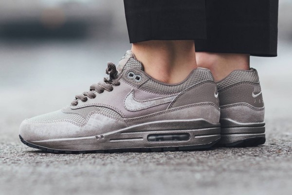 Nike Air Max 1 Premium - Iron/Metallic Pewter-Black 11