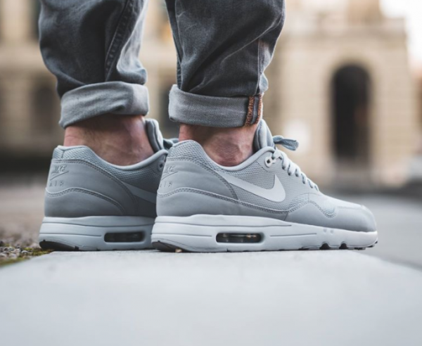 Nike Air Max 1 Ultra 2.0 Essential - Wolf Grey/Pure Platinum 3