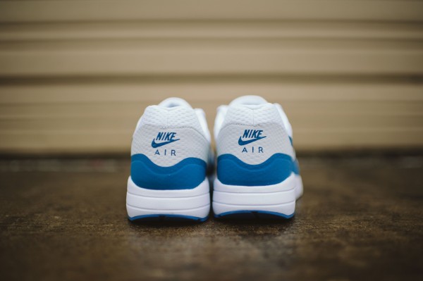 Nike Air Max 1 Ultra Essential - Varisty Blue/White 11