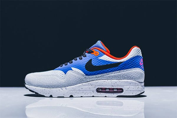 Nike Air Max 1 Ultra Essential - White/Black-Varsity Royal-Reflective Silver 3