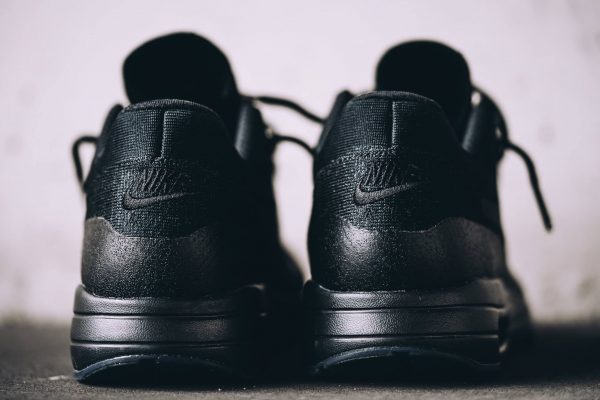 Nike Air Max 1 Ultra Flyknit - Triple Black 5