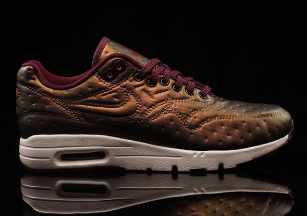 nike-air-max-1-ultra-jacquard-2