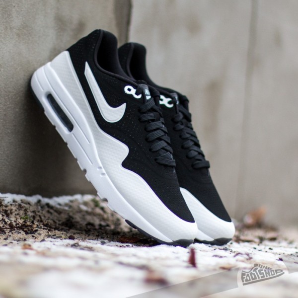 nike-air-max-1-ultra-moire-black-white-black