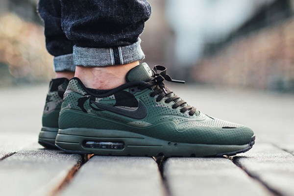 Nike Air Max 1 Ultra Moire "Green Camo" 111