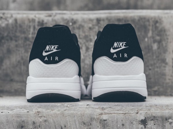 NIKE AIR MAX 1 ULTRA MOIRE – WHITE / BLACK 6