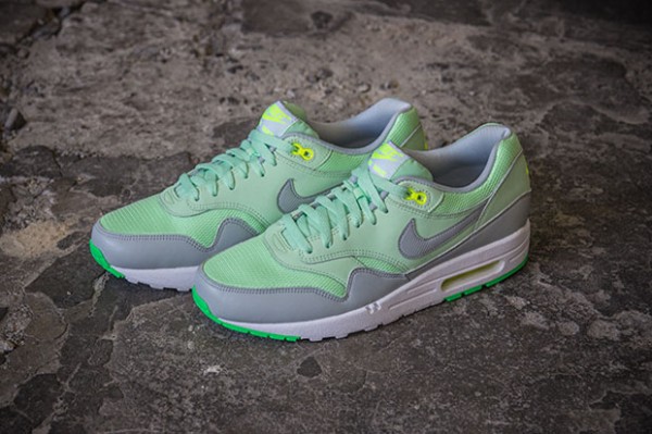 Nike Air Max 1 – Vapor Green / Mist Grey 2