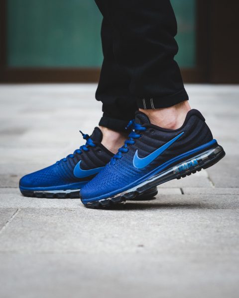 Nike Air Max 2017 - Deep Royal Blue/Hyper Cobalt-Black 2