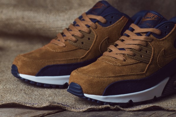 Nike Air Max 90 "Ale Brown" Pack  2