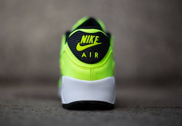 Nike Air Max 90 FB GS - Volt / Black - Electric Green - Liquid Lime 4