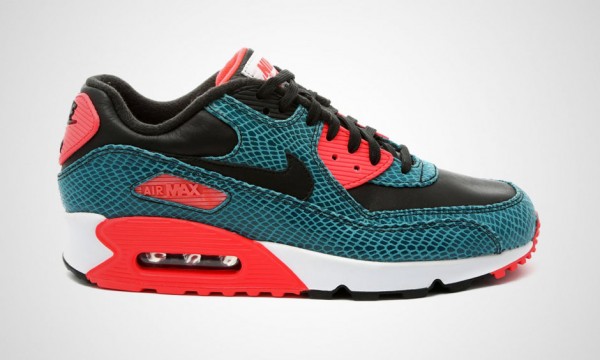 Nike Air Max 90 "Infrared" Re-Interpreted 31