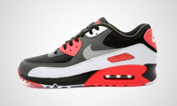 Nike Air Max 90 "Infrared" Re-Interpreted 42