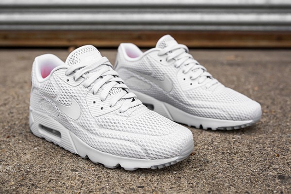 Nike Air Max 90 Ultra BR "Pure Platinum" 2