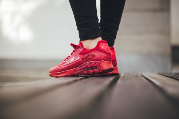 Nike Air Max 90 Ultra Essential - Gym Red/University Red 3