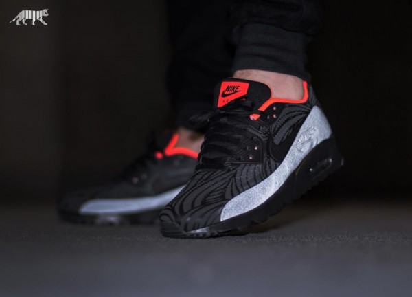 Nike Air Max 90 Ultra Moire FB - Black/Anthracite-Total Crimson 6