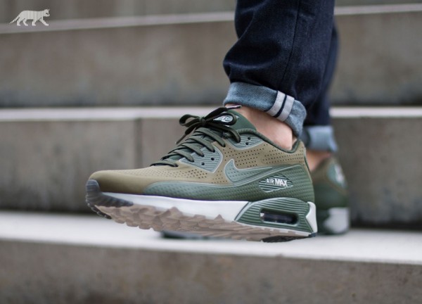 Nike Air Max 90 Ultra Moire - Medium Olive/Carbon Green-Granite 2