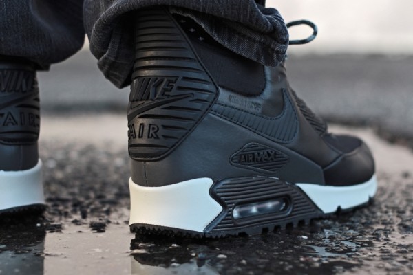 Nike Air Max 90 Winterized Sneakerboot “Black Reflective” 5