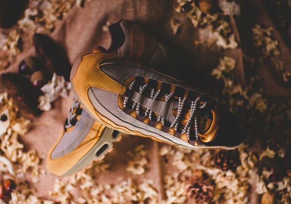 Nike Air Max 95 - Bronze/Baroque Brown-Bamboo 3