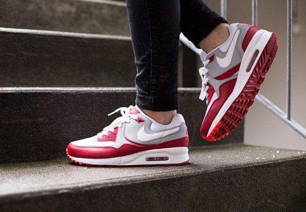 Nike Air Max Light GS - White / Gym Red - Wolf Grey 3