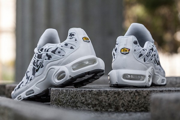 Nike Air Max Plus Tuned 1 "Commando" 4