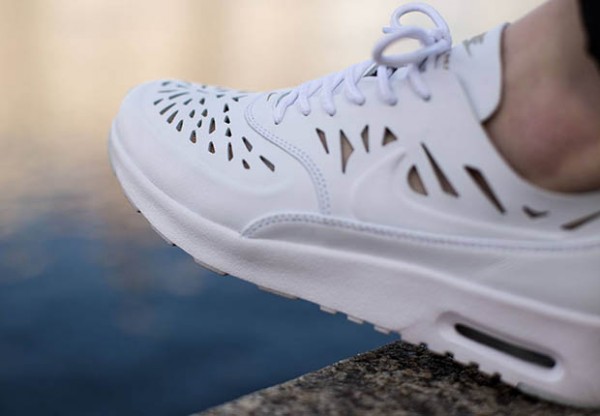 Nike Air Max Thea Joli - White / Grey Mist 3