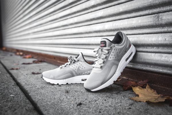 Nike Air Max Zero – Metallic Silver 3