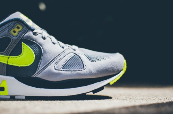 Nike Air Stab - Cool Grey / Volt - Black - White 2