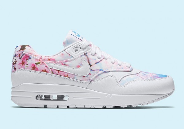 Nike WMNS Air Max 1 "Chery Blossom" 2