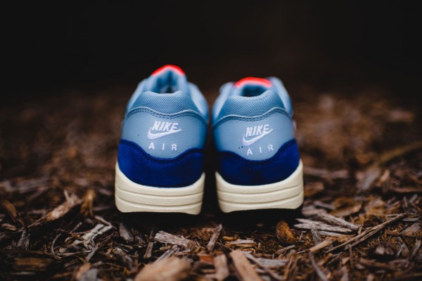 Nike WMNS Air Max 1 Essential - Blue Grey/White-Bright Crimson 6