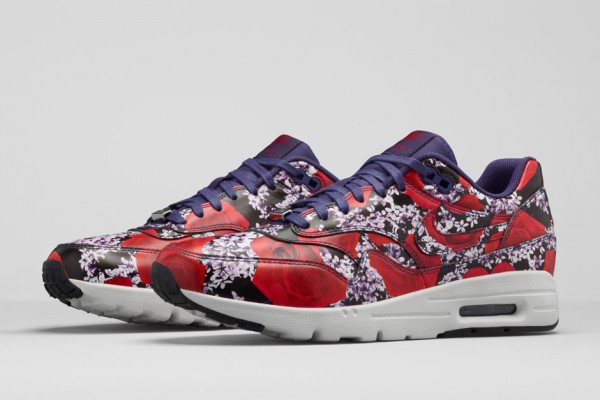 Nike WMNS Air Max 1 Ultra “London” 1