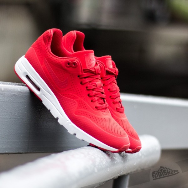 nike-wmns-air-max-1-ultra-moire-university-red-university-red