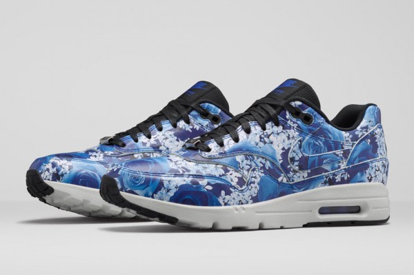 Nike WMNS Air Max 1 Ultra "Tokyo" 1