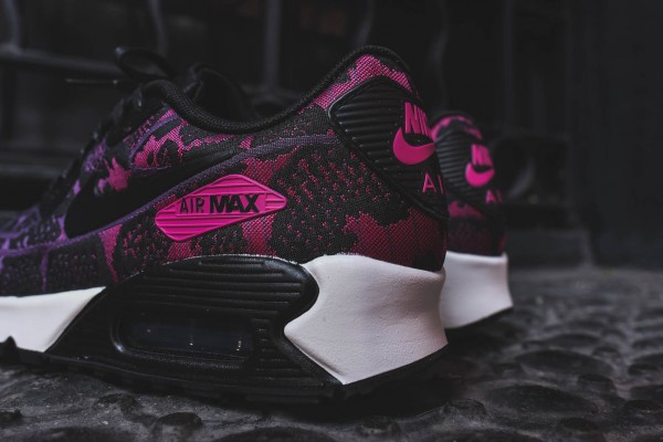 Nike WMNS Air Max 90 JCRD - Mulberry / Fuchsia 3