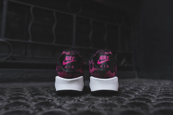 Nike WMNS Air Max 90 JCRD - Mulberry / Fuchsia 7