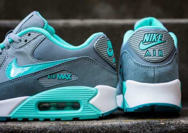 Nike WMNS Air Max 90 – Silver / Hyper Turquoise 2