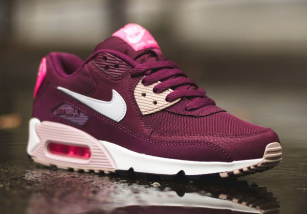 Nike WMNS Air Max 90 - Villain Red / White - Pink Plow 2