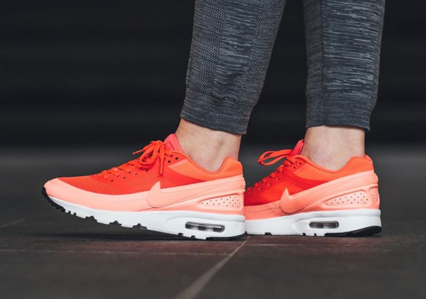 Nike WMNS Air Max BW Ultra - Bright Crimson/Atomic Pink-White-Black 2