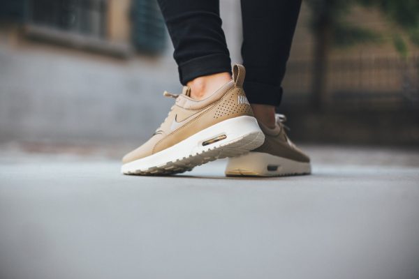 Nike WMNS Air Max Thea Premium - Desert Camo 3