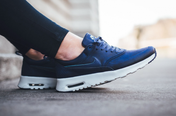 Nike WMNS Air Max Thea Premium - Loyal Blue/Summit White 2