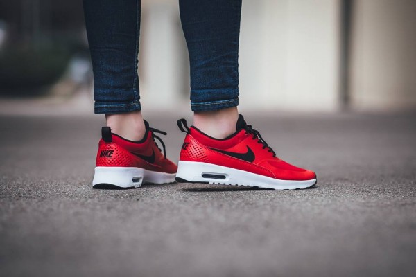 Nike WMNS Air Max Thea - University Red/Black-White 3