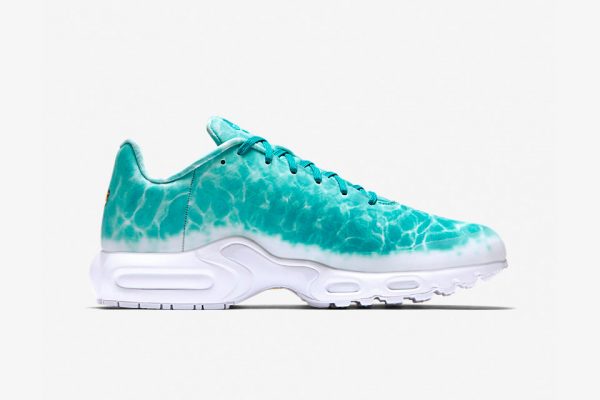 nikelab-air-max-plus-le-requin-10